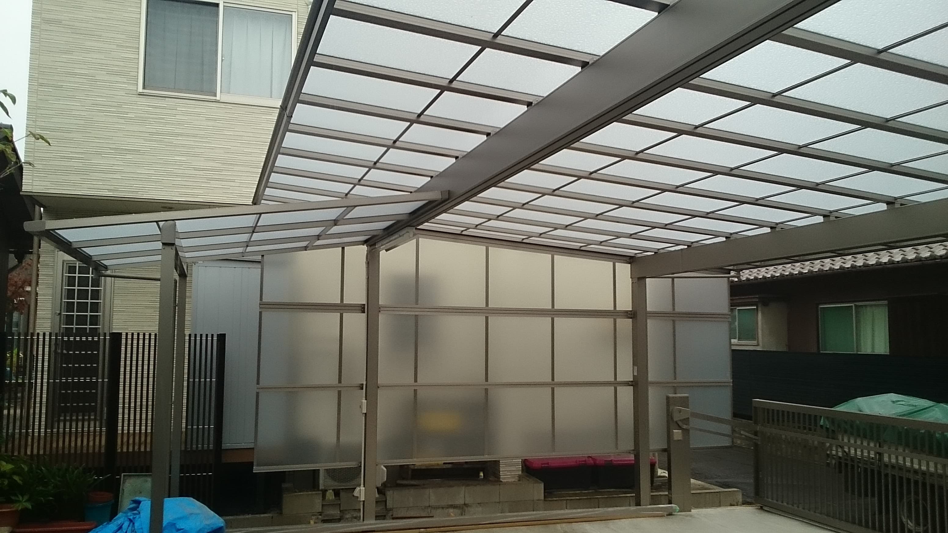 カーポート・サイクルポート新設工事 | 豊明市のエクステリア工事ならイズ美