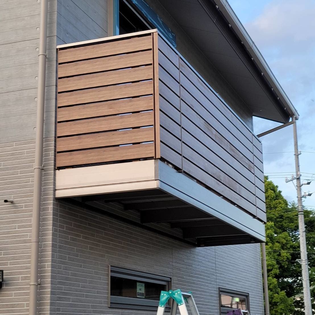 バルコニー修理 豊明市 | 豊明市でエクステリア工事ならイズ美