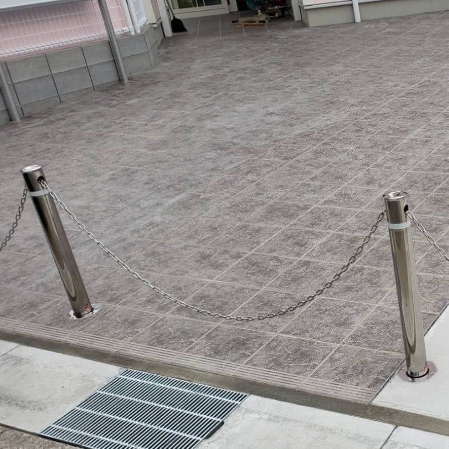 駐車場ポール設置 豊明市 | 豊明市でエクステリア工事ならイズ美