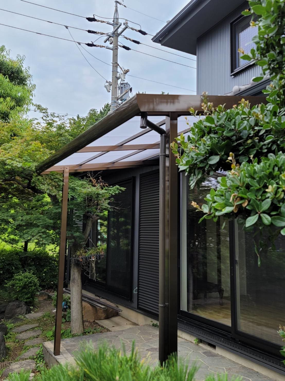 波板張替え | 豊明市のエクステリア工事ならイズ美