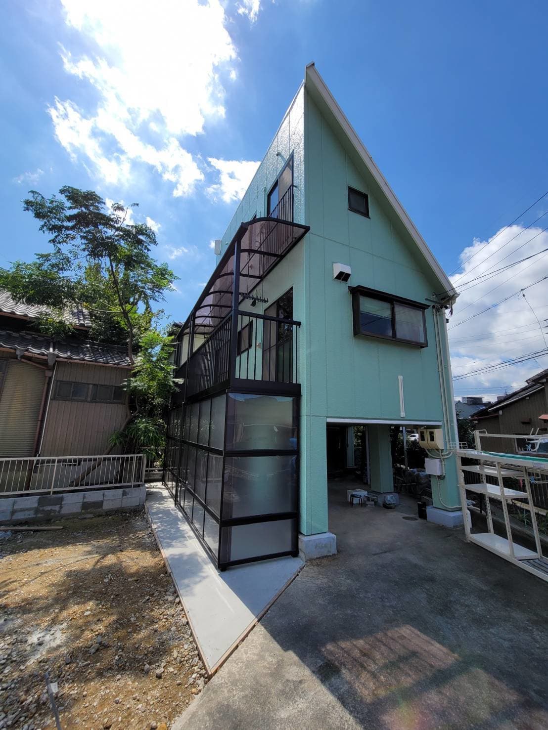 テラス設置 | 豊明市のエクステリア工事ならイズ美