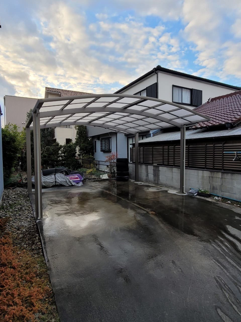 カーポート設置 | 豊明市のエクステリア工事ならイズ美