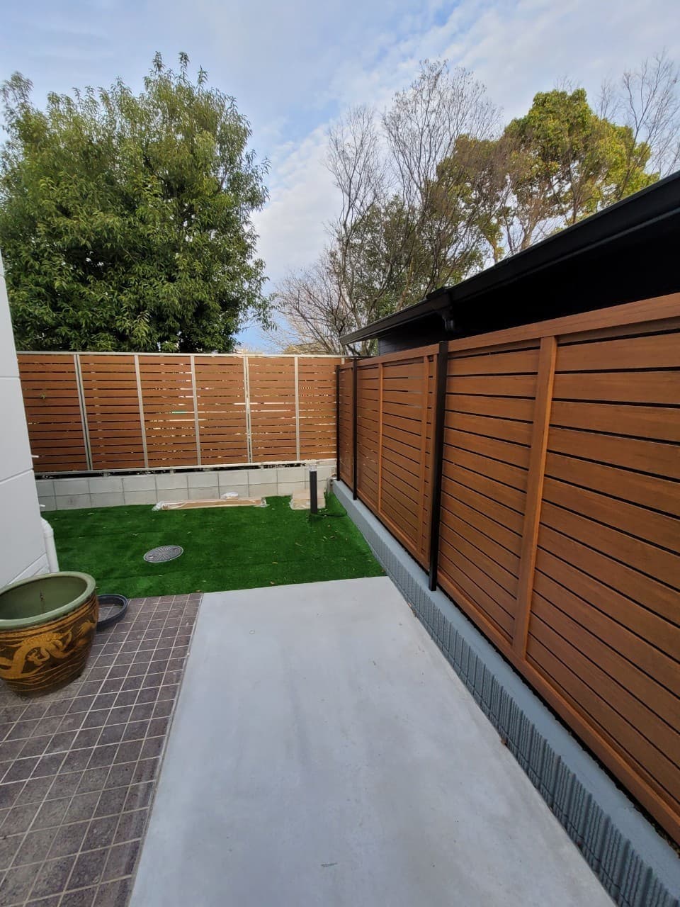 目隠しフェンス設置 | 豊明市のエクステリア工事ならイズ美