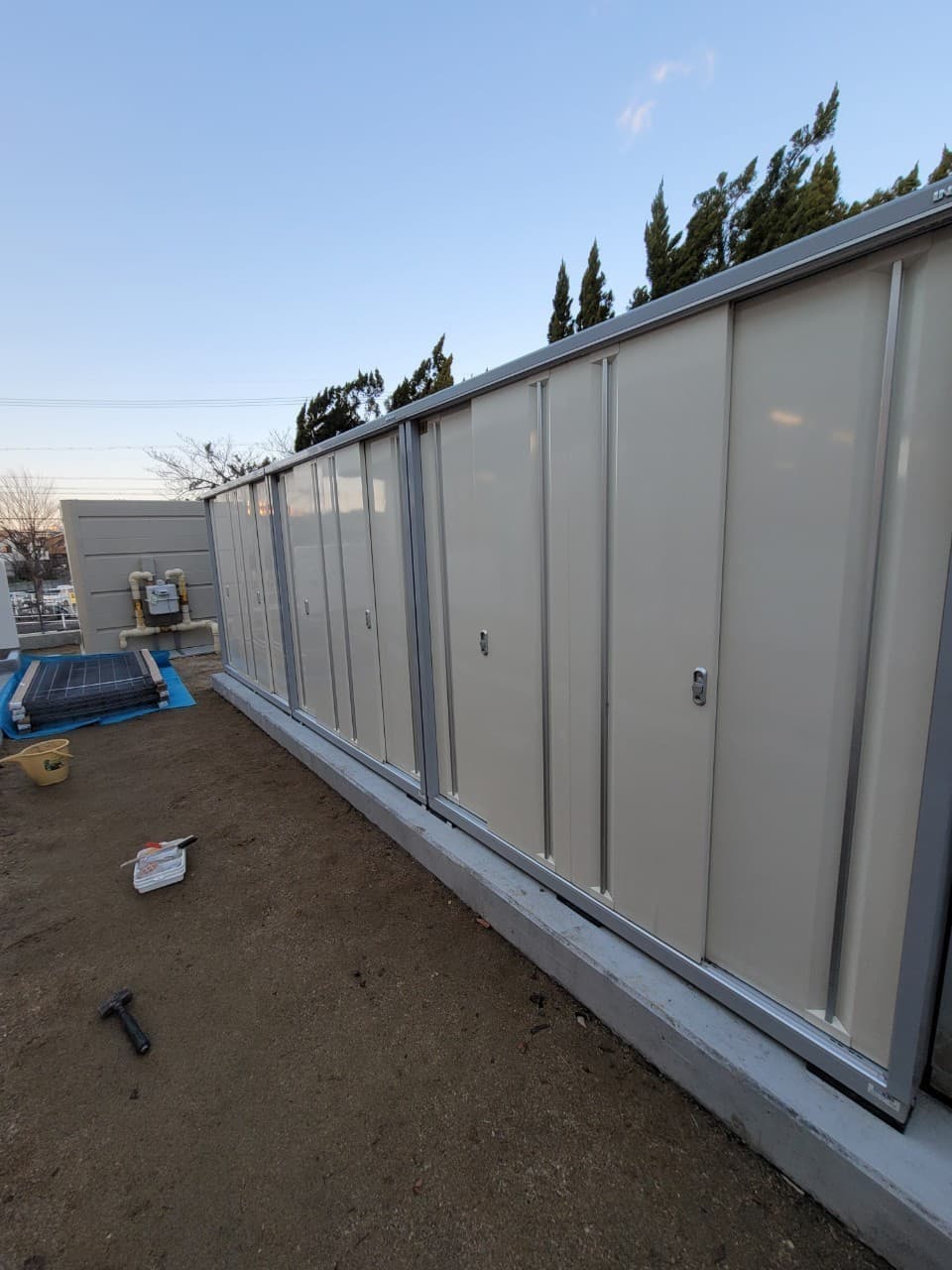 物置設置 | 豊明市のエクステリア工事ならイズ美